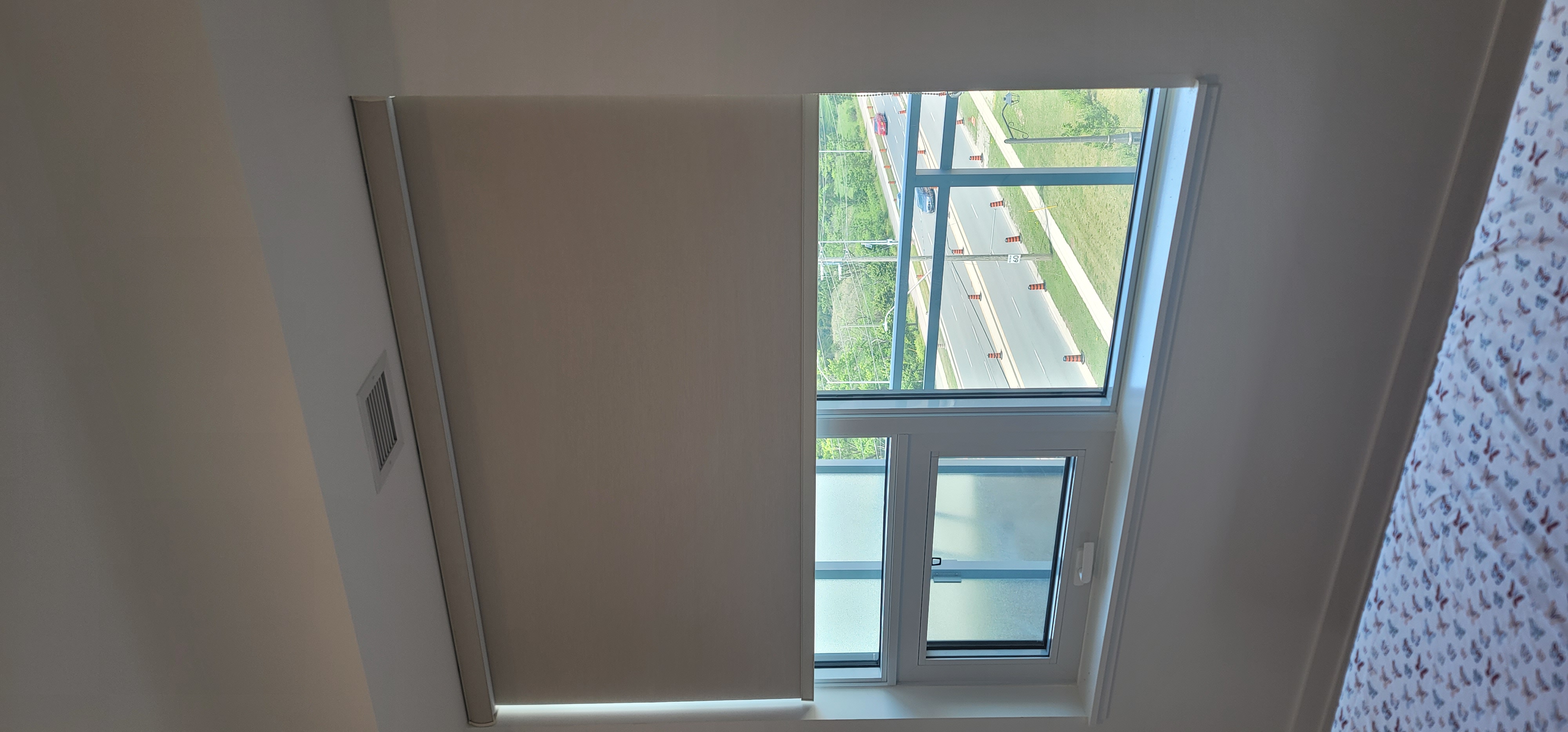 Custom Roller Shade Detail